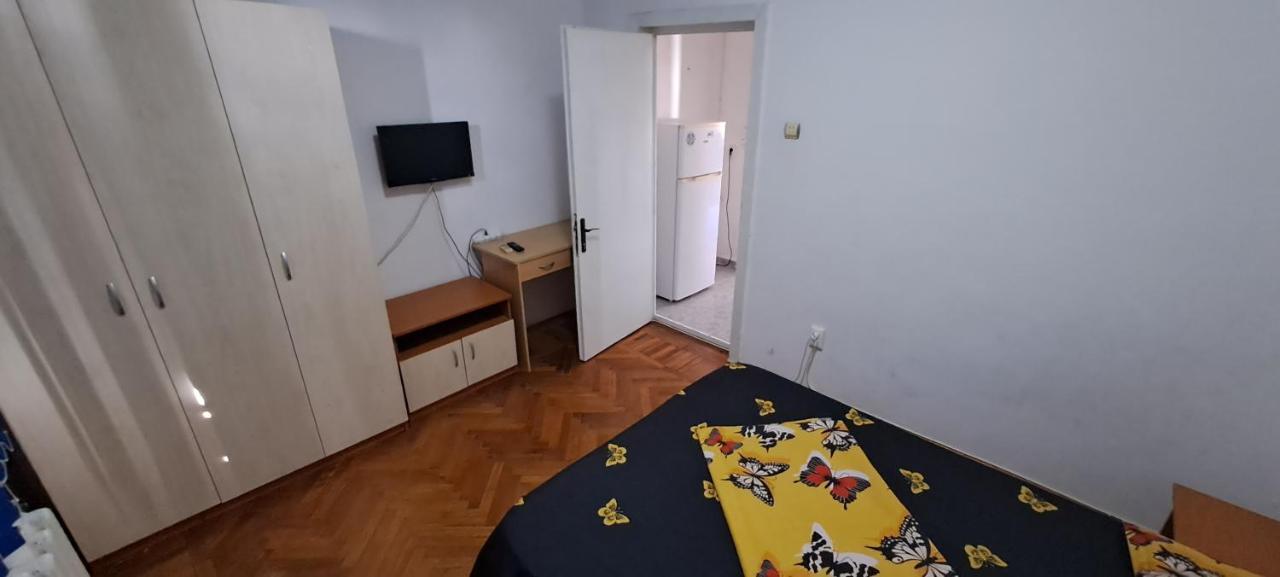 Apartament Grigore Etaj 2 Мангалия Екстериор снимка